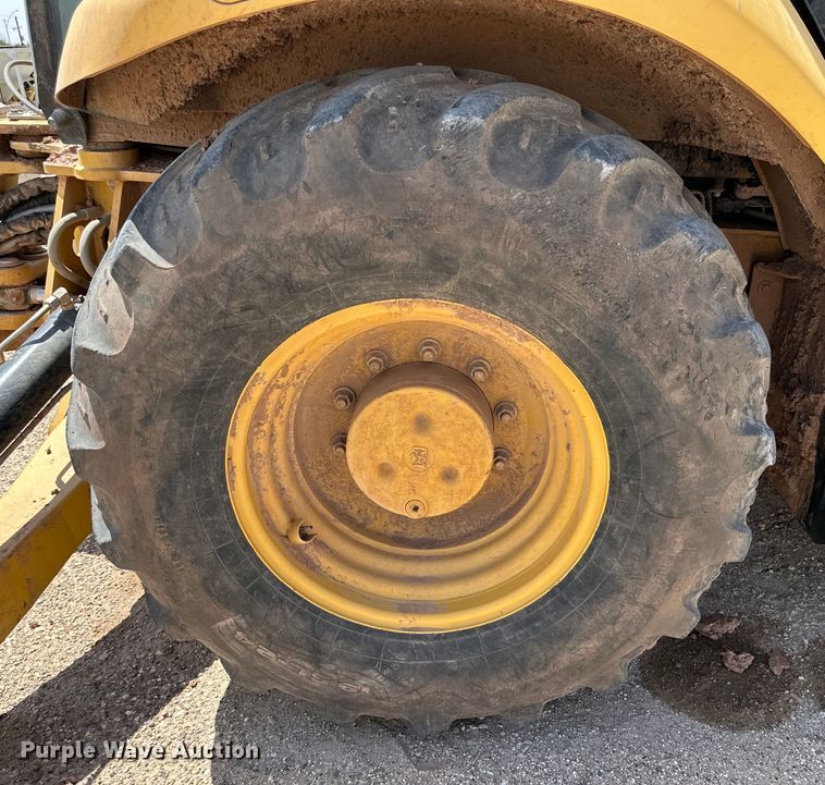 image for item DK6606 2014 Caterpillar 420FIT backhoe