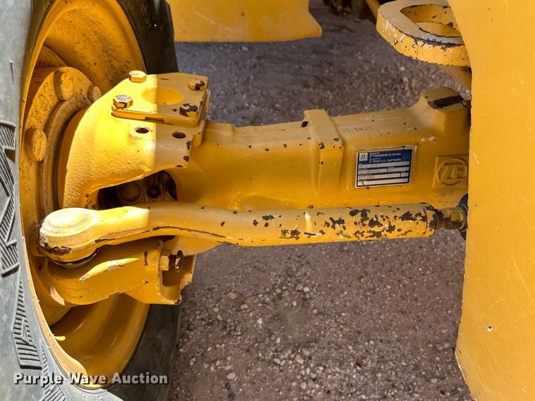 image for item DK6624 2015 John Deere 310SL backhoe