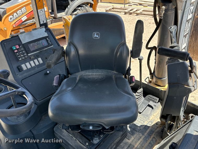 image for item DK6624 2015 John Deere 310SL backhoe