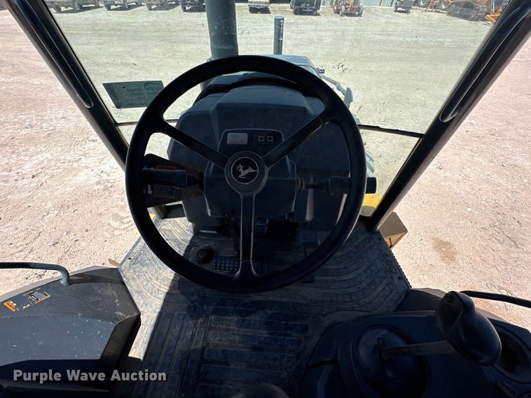 image for item DK6624 2015 John Deere 310SL backhoe