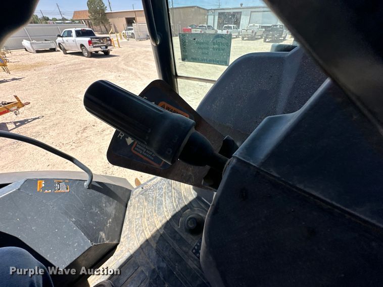 image for item DK6624 2015 John Deere 310SL backhoe