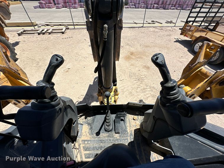 image for item DK6624 2015 John Deere 310SL backhoe