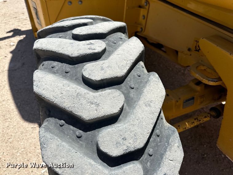 image for item DK6624 2015 John Deere 310SL backhoe