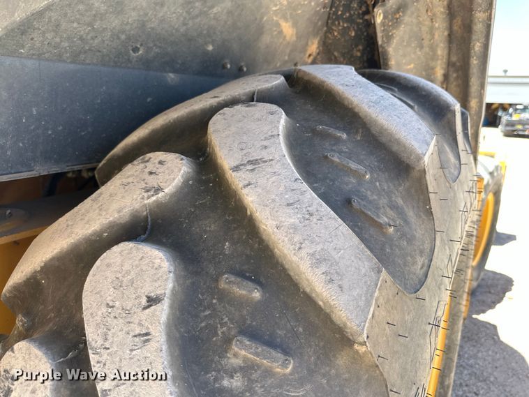 image for item DK6624 2015 John Deere 310SL backhoe