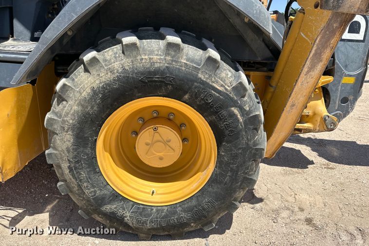 image for item DK6624 2015 John Deere 310SL backhoe