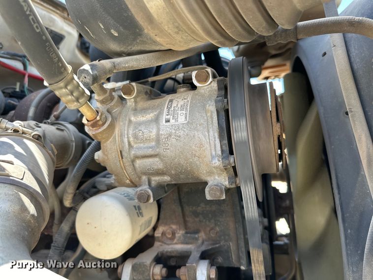 image for item DK6629 1997 Ford F800 digger derrick truck