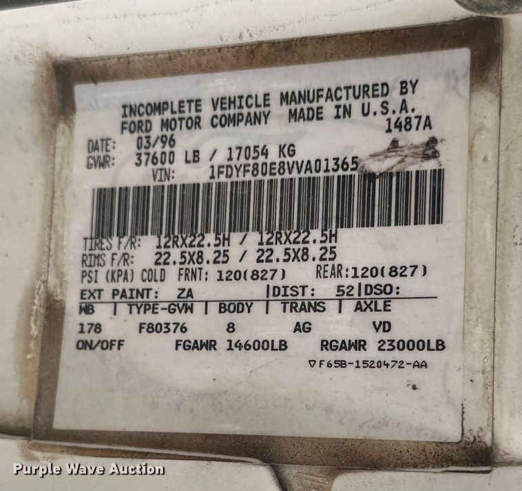 image for item DK6629 1997 Ford F800 digger derrick truck