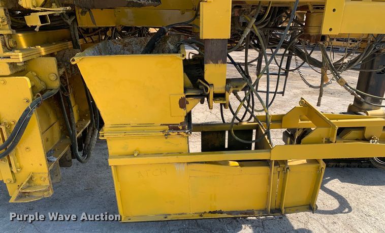 image for item DM7854 1999 Gomaco GT-6300 Commander III slip form paver