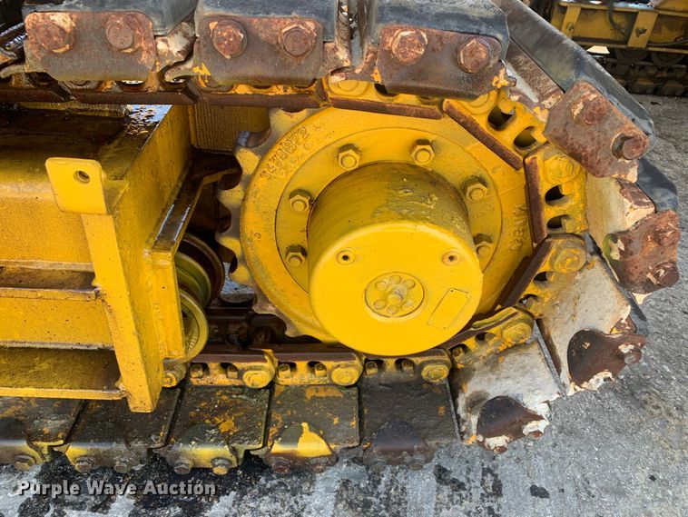 image for item DM7854 1999 Gomaco GT-6300 Commander III slip form paver