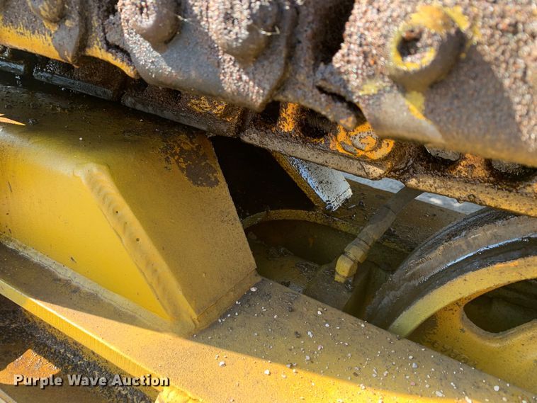 image for item DM7854 1999 Gomaco GT-6300 Commander III slip form paver