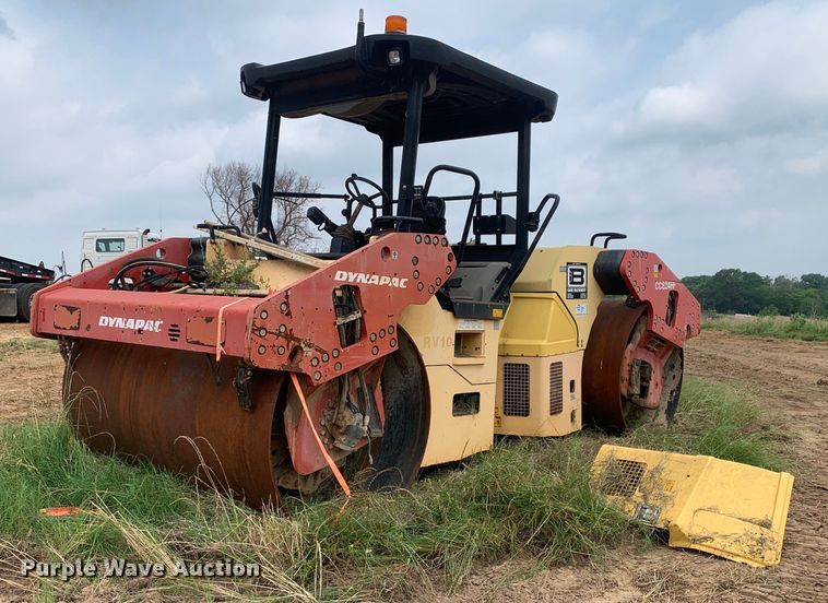 image for item DM7872 Dynapac CC624HF double drum vibratory roller