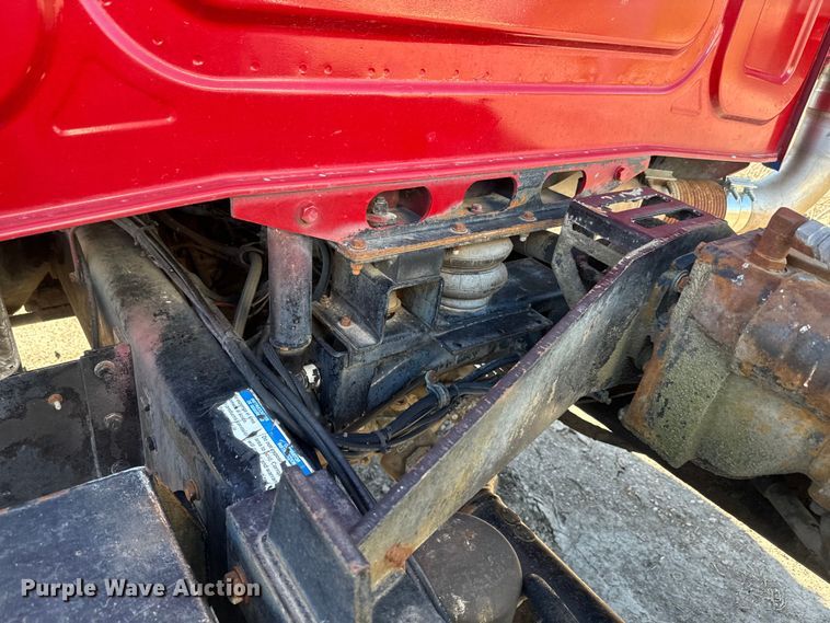 image for item DN3240 2000 Western Star 4800 ready mix truck