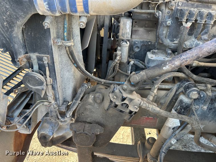 image for item DN3240 2000 Western Star 4800 ready mix truck