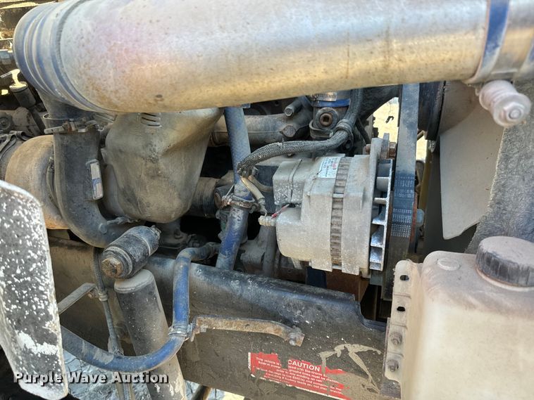 image for item DN3240 2000 Western Star 4800 ready mix truck