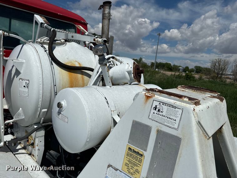image for item DN3241 1995 Mack RD690S ready mix truck cab and chassis