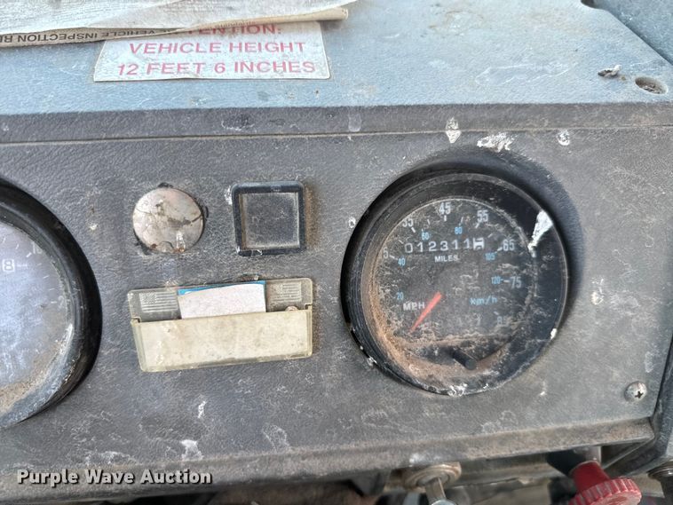 image for item DN3241 1995 Mack RD690S ready mix truck cab and chassis