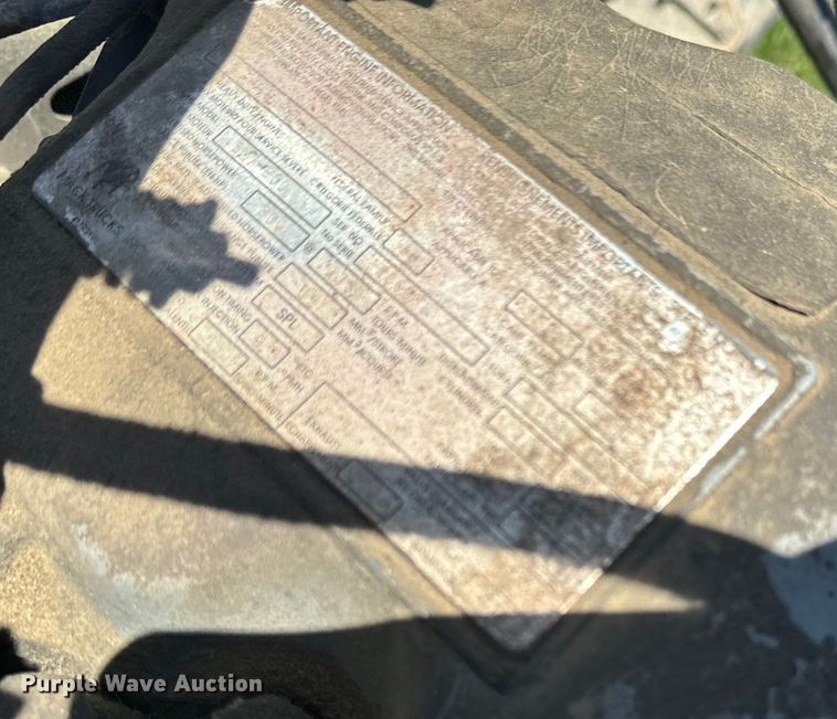 image for item DN3241 1995 Mack RD690S ready mix truck cab and chassis