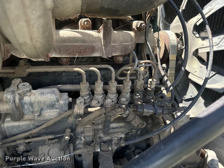 image for item DN3241 1995 Mack RD690S ready mix truck cab and chassis