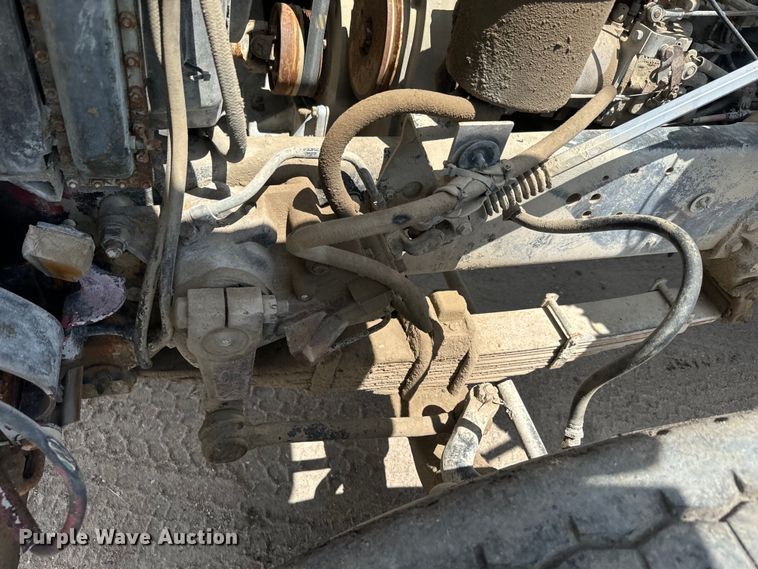 image for item DN3242 1989 Ford LT9000 ready mix truck