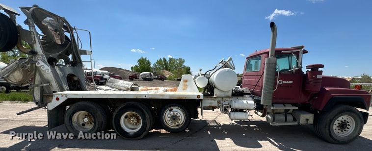 image for item DN3243 1998 Mack ready mix truck cab and chassis