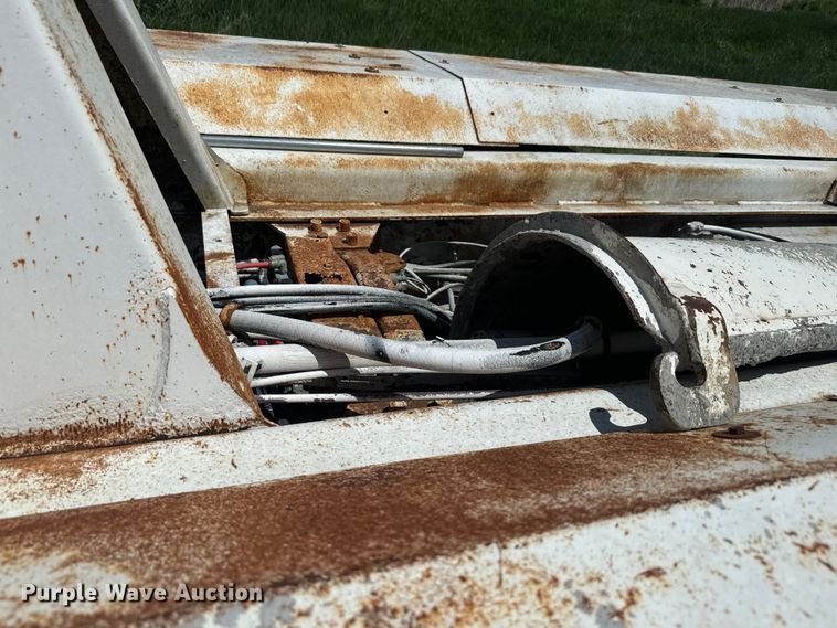 image for item DN3243 1998 Mack ready mix truck cab and chassis