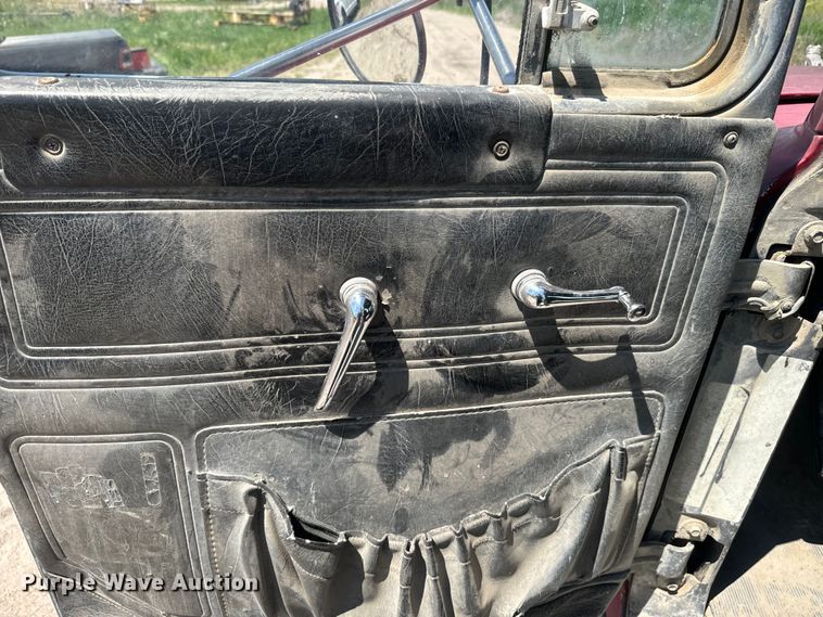 image for item DN3243 1998 Mack ready mix truck cab and chassis