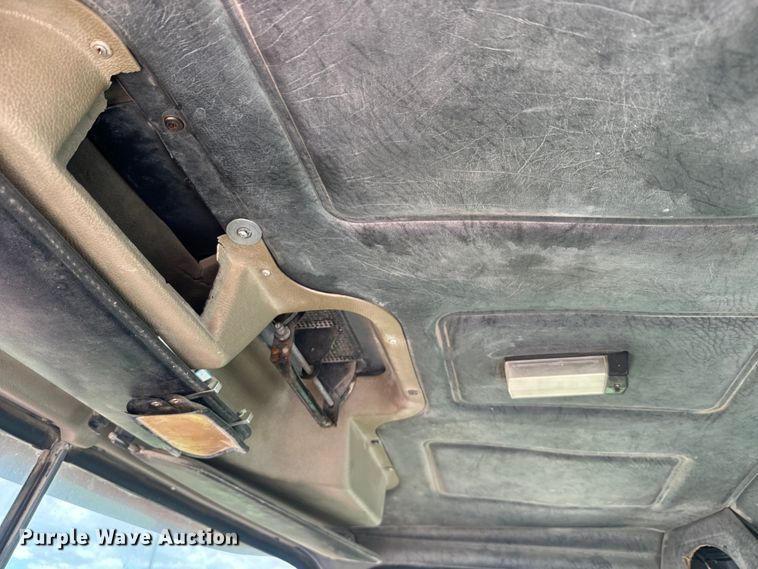 image for item DN3243 1998 Mack ready mix truck cab and chassis