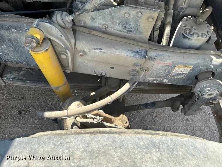 image for item DN3243 1998 Mack ready mix truck cab and chassis