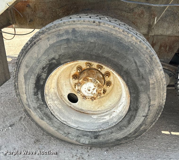 image for item DN3243 1998 Mack ready mix truck cab and chassis