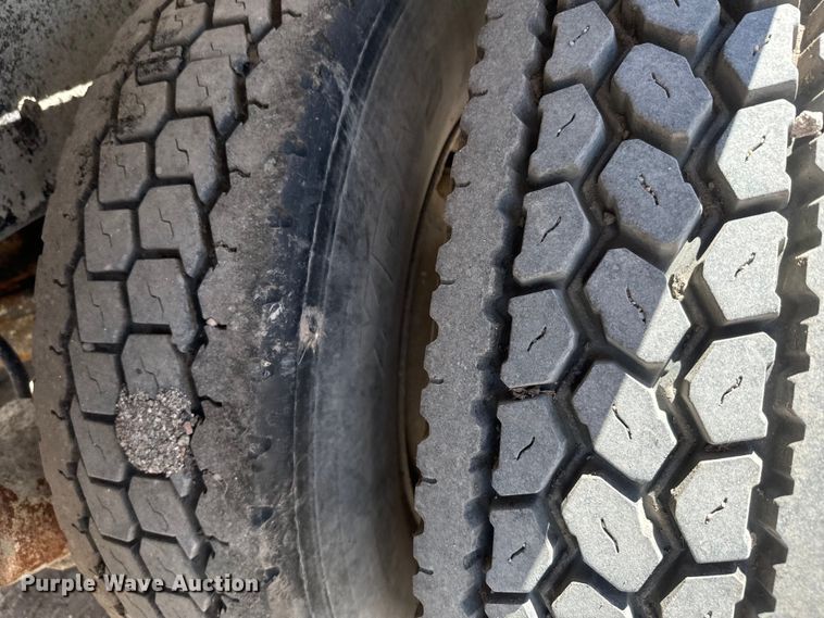 image for item DN3243 1998 Mack ready mix truck cab and chassis