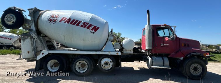image for item DN3244 1999 Sterling L9511 ready mix truck