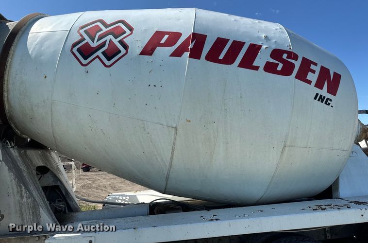 image for item DN3244 1999 Sterling L9511 ready mix truck