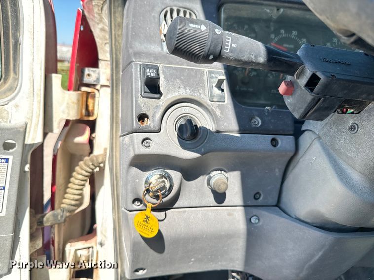 image for item DN3244 1999 Sterling L9511 ready mix truck