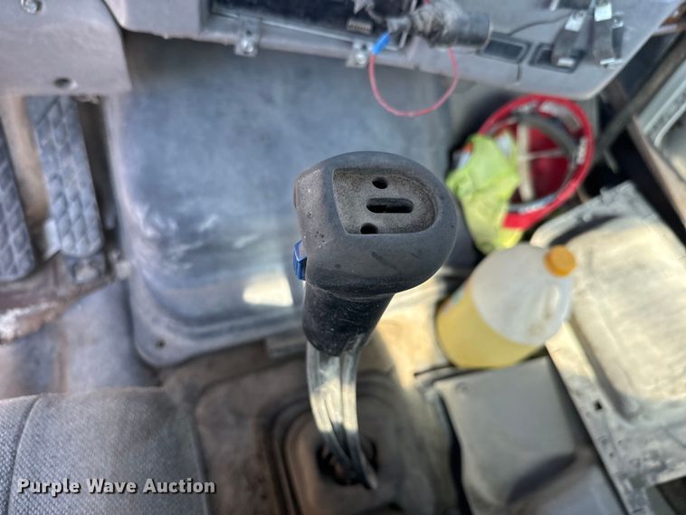 image for item DN3244 1999 Sterling L9511 ready mix truck