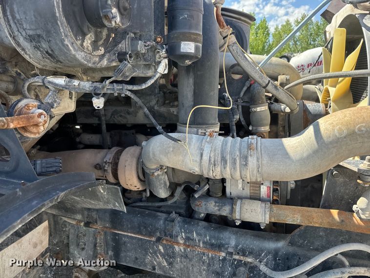 image for item DN3244 1999 Sterling L9511 ready mix truck