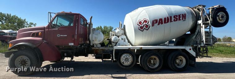 image for item DN3246 1998 Ford ready mix truck