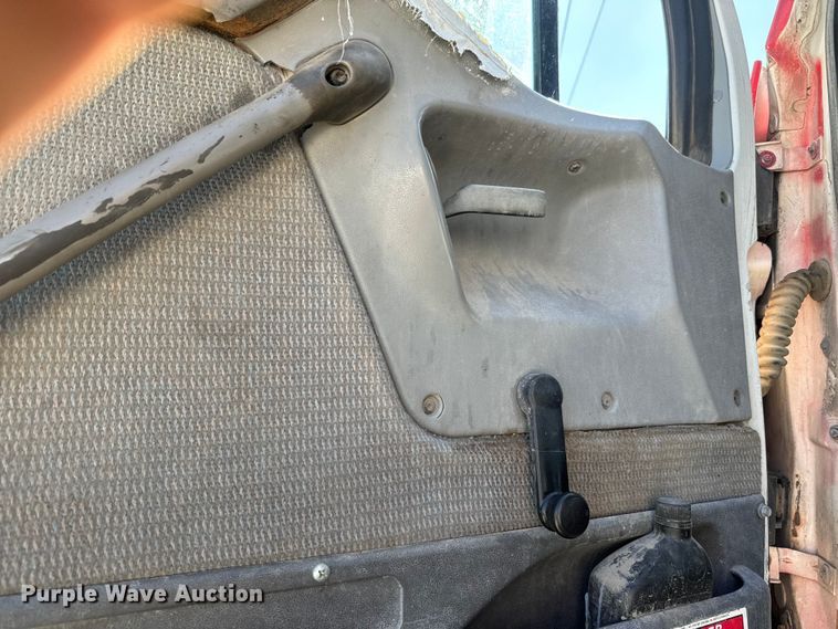 image for item DN3246 1998 Ford ready mix truck