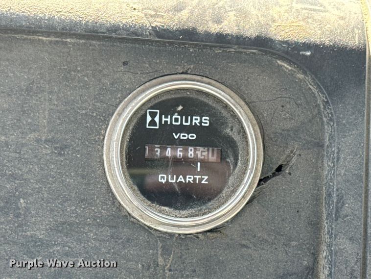 image for item DN3246 1998 Ford ready mix truck