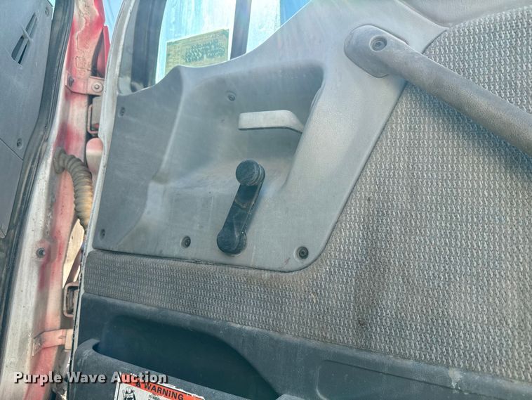 image for item DN3246 1998 Ford ready mix truck