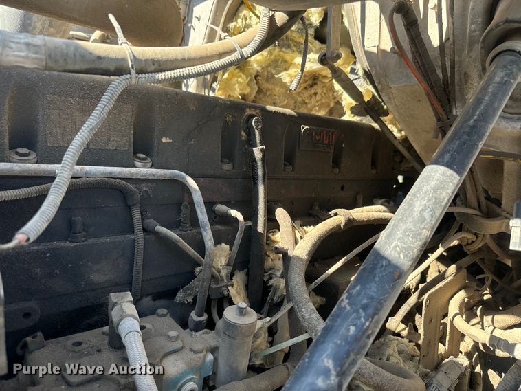 image for item DN3246 1998 Ford ready mix truck