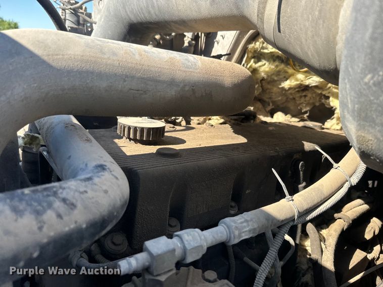 image for item DN3246 1998 Ford ready mix truck