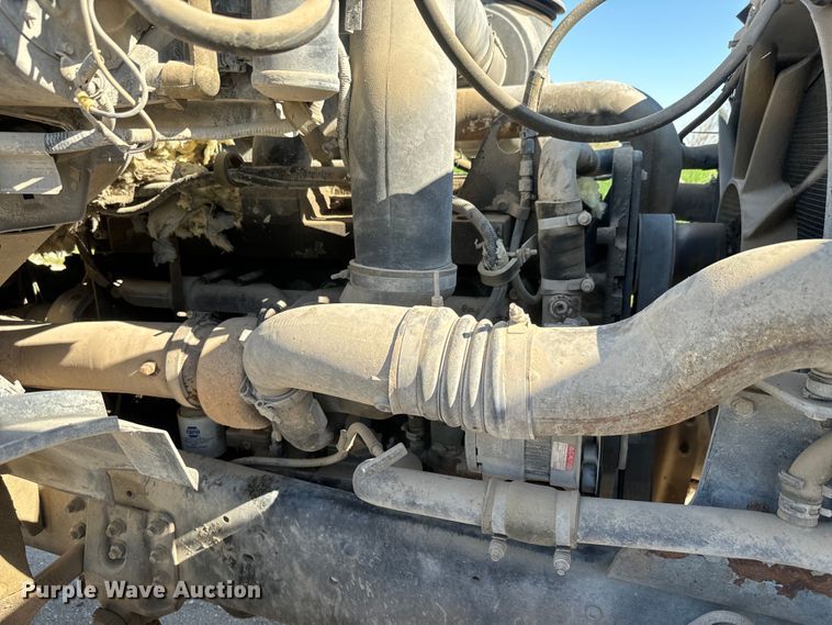 image for item DN3246 1998 Ford ready mix truck