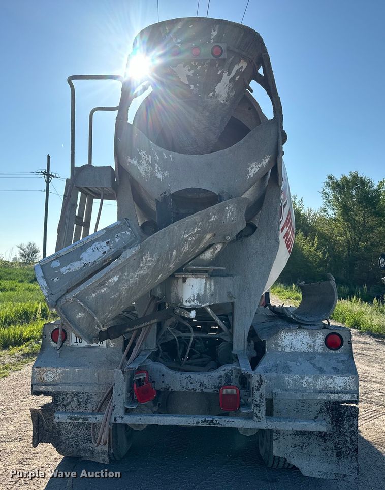 image for item DN3248 1995 Ford LT8000 ready mix truck