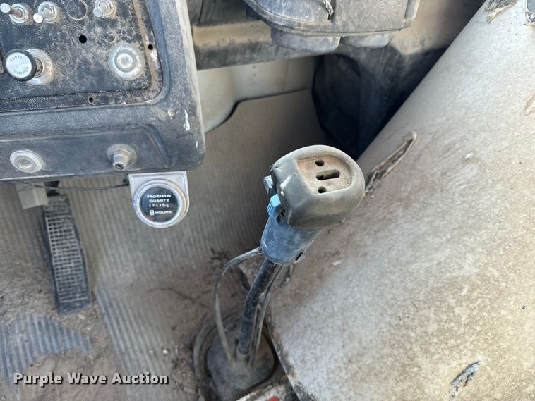 image for item DN3248 1995 Ford LT8000 ready mix truck