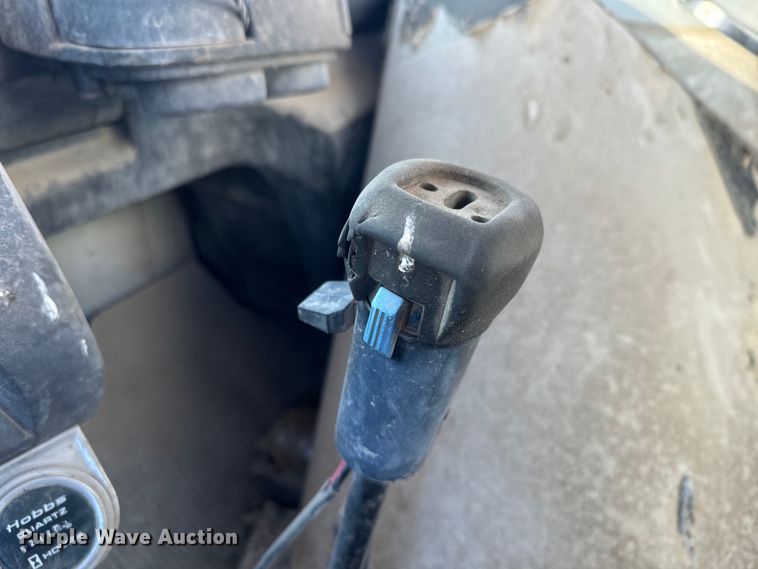 image for item DN3248 1995 Ford LT8000 ready mix truck