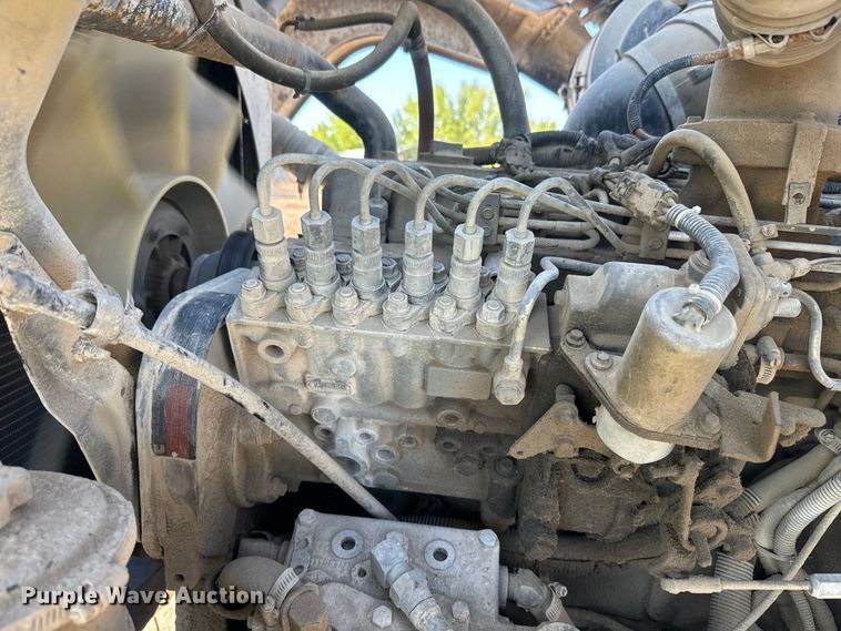 image for item DN3248 1995 Ford LT8000 ready mix truck