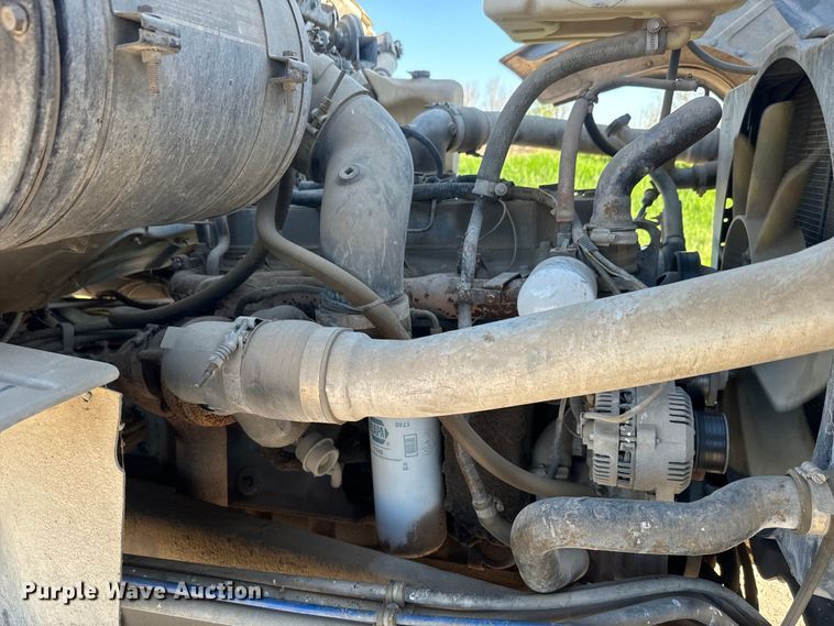 image for item DN3248 1995 Ford LT8000 ready mix truck