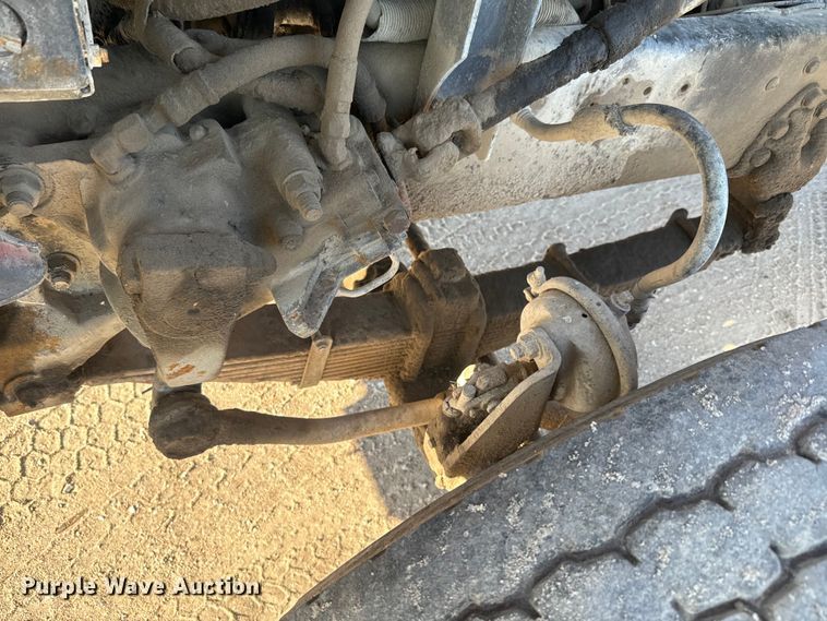 image for item DN3248 1995 Ford LT8000 ready mix truck