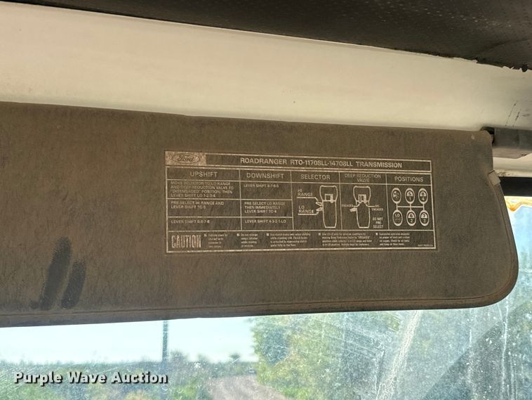 image for item DN3249 1989 Ford LT8000 ready mix truck