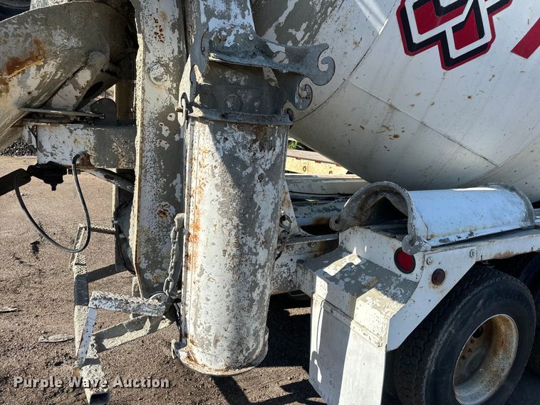 image for item DN3250 1995 Mack RD690S ready mix truck
